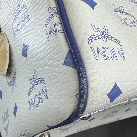 MCM Visetos Princess Lion Boston Bag Multi Color - Picture 10 of 13